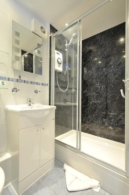 Hotel The Old Bridge House Looe Zimmer foto